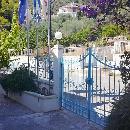 Hotell Avra 3*