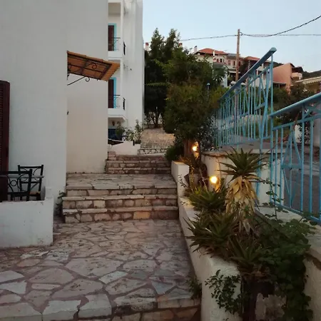 Avra 3* Monastiraki (Phocis)