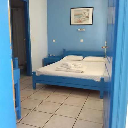 Hotel Avra 3*