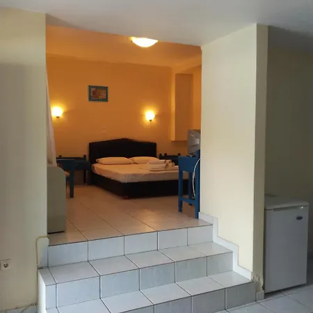 Avra 3* Monastiraki (Phocis)
