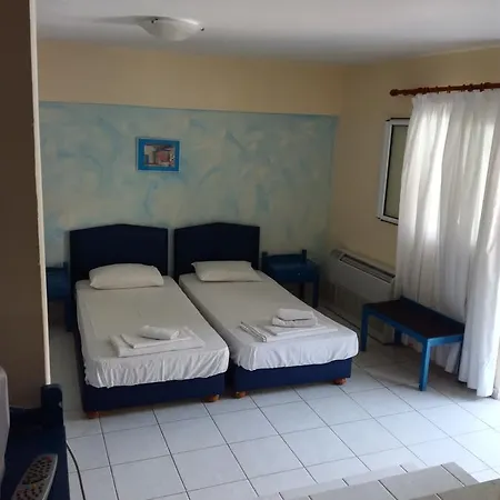 Hotell Avra 3*
