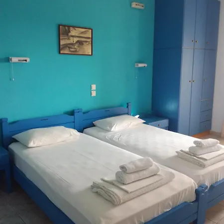 Hotel Avra 3*