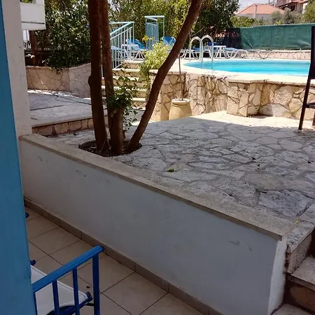 Hotell Avra 3*