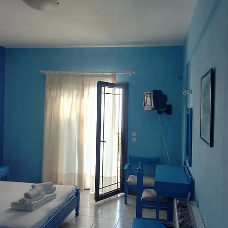 Hotell Avra 3*