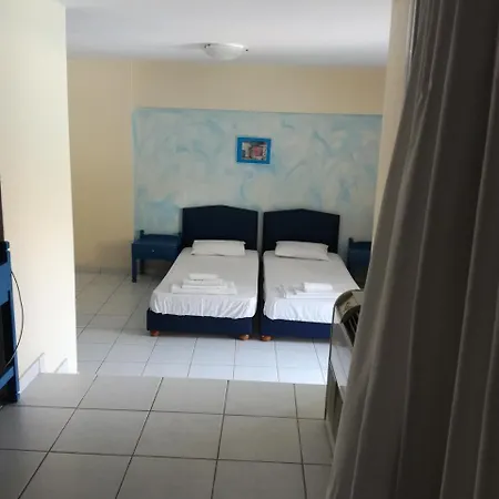 Hotell Avra