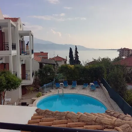 Hotell Avra Monastiraki (Phocis)
