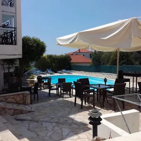Avra 3* Monastiraki (Phocis)
